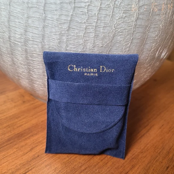 Dior Vintage Gold Compact Mirror With Dustbag Makeup Mirror - Picture 12 of 12